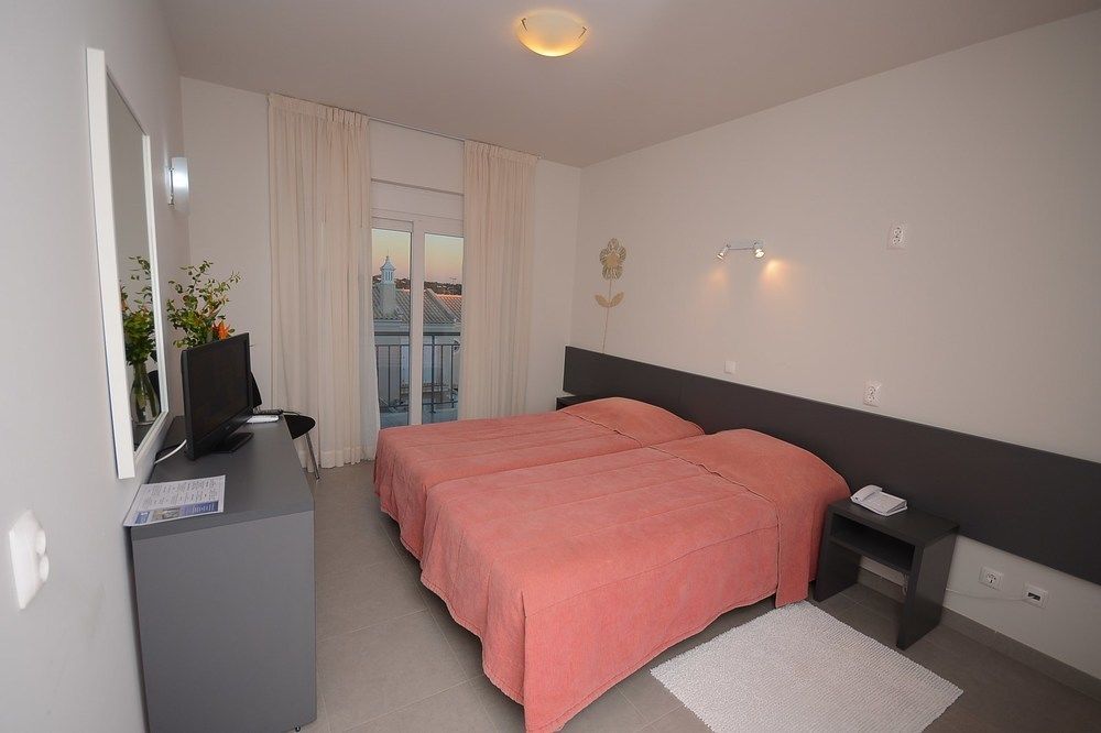 Guest House Boliqueime Esterno foto